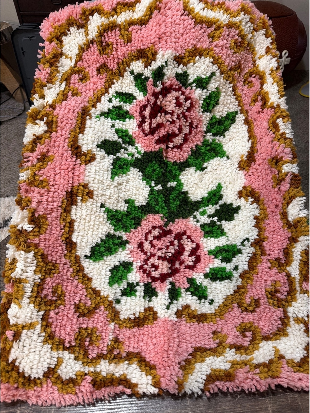 Vintage Flower Rose Latch Hook Rug Wall Hanging Cottage Boho Granny Core 20x28